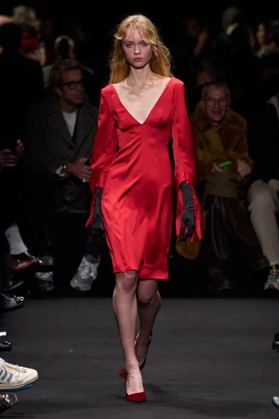 Look 35